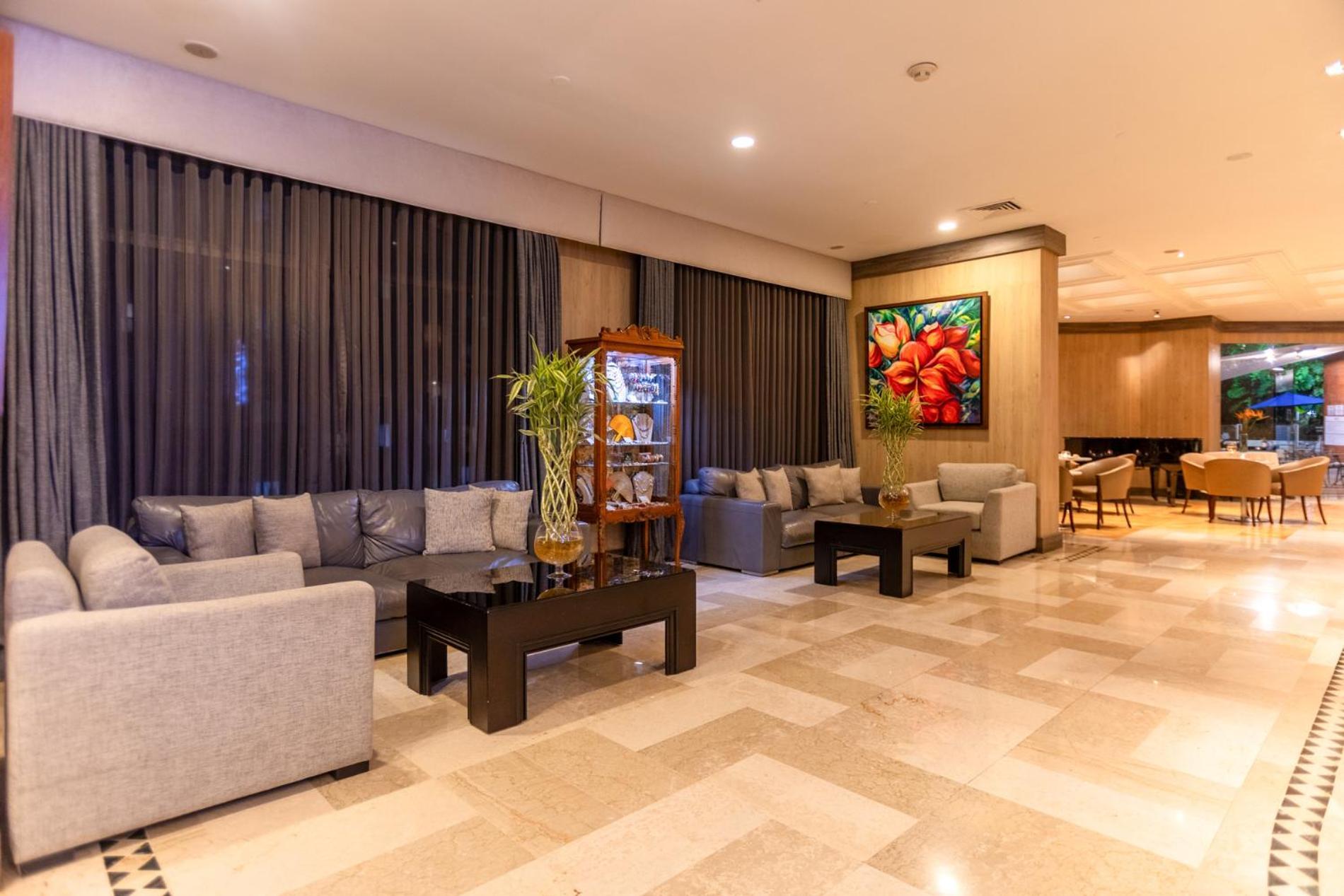 Hotel Dann Carlton Belfort Medellín Exteriér fotografie Lobby
